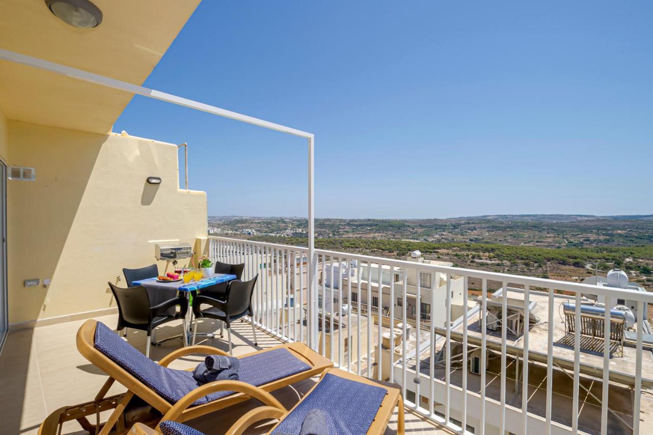 Summer Breeze Apartment With Terrace With Panoramic Views - By Getawaysmalta المليحة المظهر الخارجي الصورة