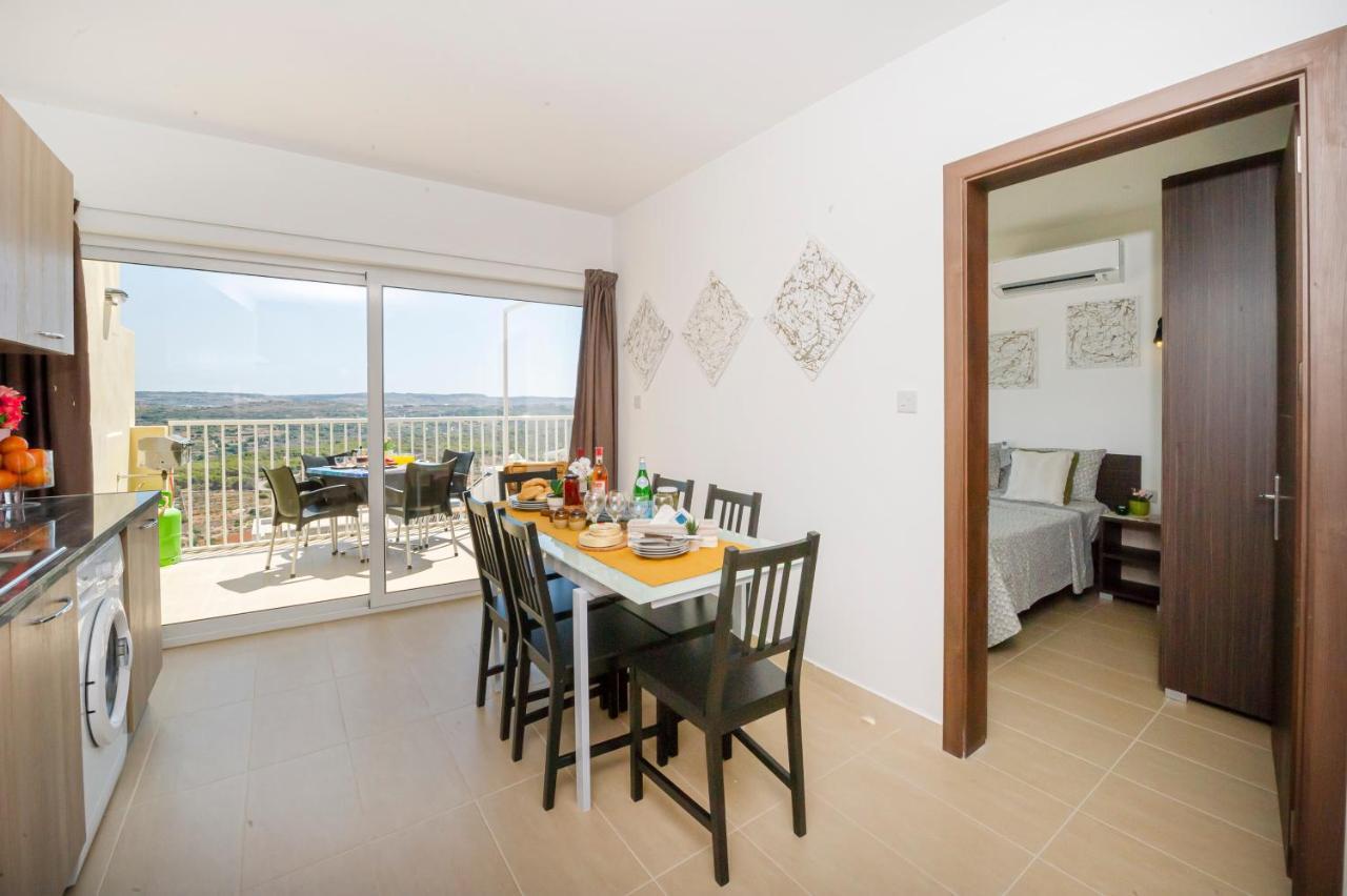 Summer Breeze Apartment With Terrace With Panoramic Views - By Getawaysmalta المليحة المظهر الخارجي الصورة